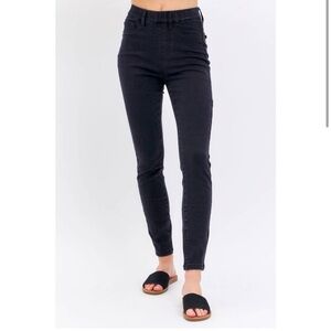 JUDY BLUE Pull On Skinny Jeans Black Size 9/29 Jeggings JB88581
